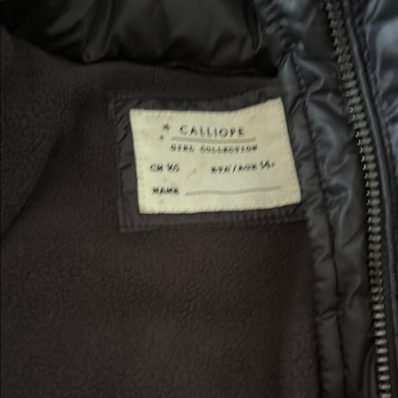 Girls Black Puffer Jacket - Picture 2 of 4